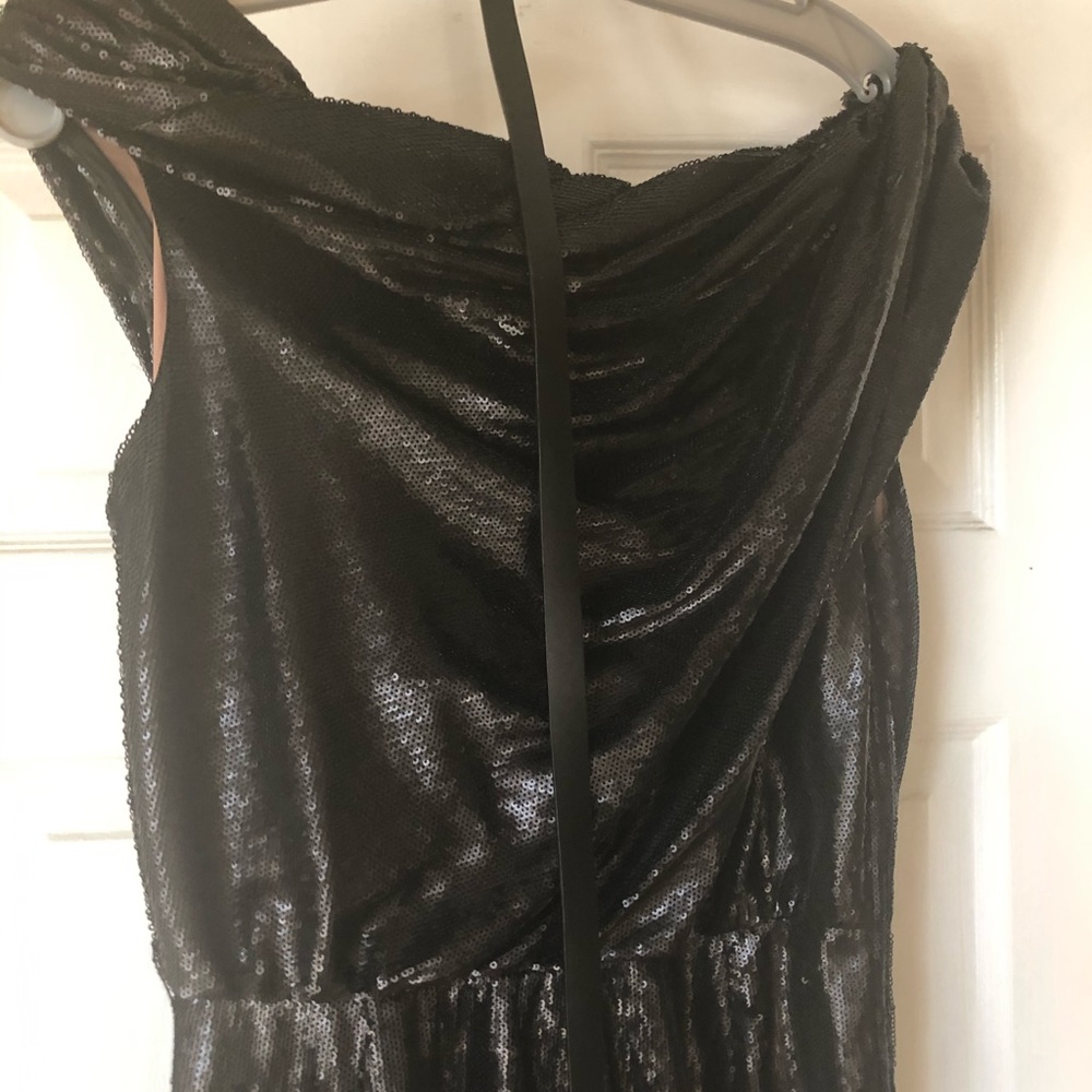 Byron Lars beauty mark